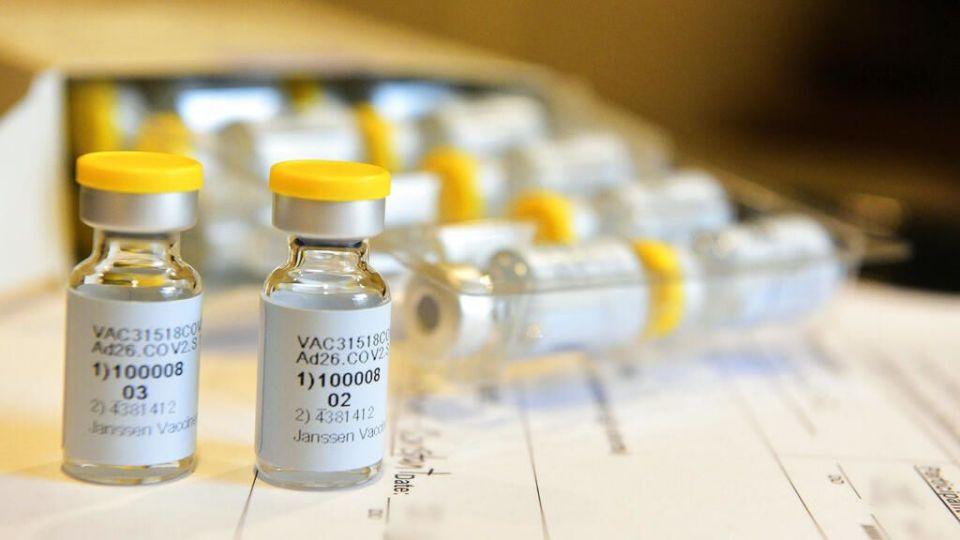Valeriu Gheorghiță spune că doar cei cu imunitate scăzută ar primi și a treia doză de vaccin