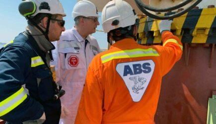 ABS retrage serviciile de clasă navelor, activelor și companiilor rusești