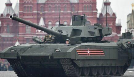 Efectul sancţiunilor occidentale: Industria rusă de apărare a sistat producţia de tancuri T-14 Armata şi T-90