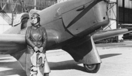 Regina aerului e româncă. 90 de ani de la recordul mondial la parașutism stabilit de Smaranda Brăescu: Salt de la 6.000 de metri