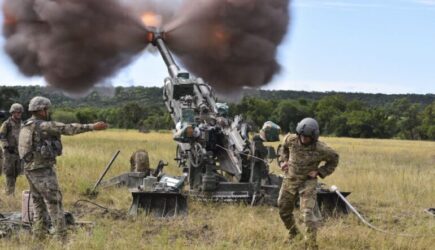 Ucraina are acum o putere de foc uriașă: 90% din obuzierele din SUA au ajuns deja