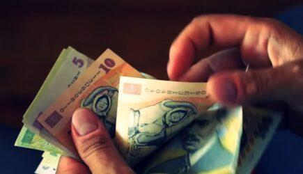 România se împrumută de două zile la dobânzi peste 9%, un nivel record
