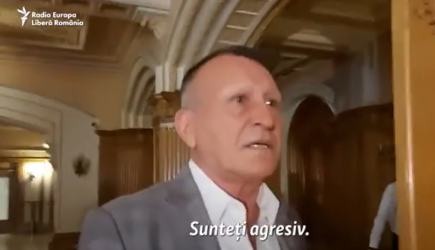 „Sunteţi agresiv” – Stănescu a explodat după ce un jurnalist i-a cerut explicaţii despre cei 60 de milioane de lei turnaţi în presă