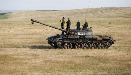 Modernizarea Armatei? Generalul Bălăceanu: România are din păcate tancuri T-55 în dotare. O decizie va trebui luată în program